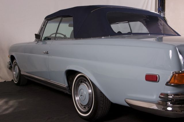 1969 Mercedes-Benz 200-Series Convertible