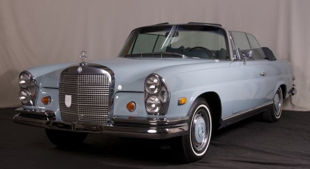 1969 Mercedes-Benz 200-Series Convertible