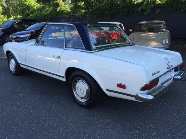 1969 White Mercedes-Benz SL-Class Convertible