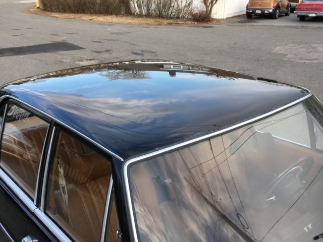 1969 Black Mercedes-Benz 200-Series Sedan
