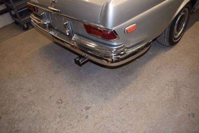 1969 Silver Mercedes-Benz 200-Series Coupe