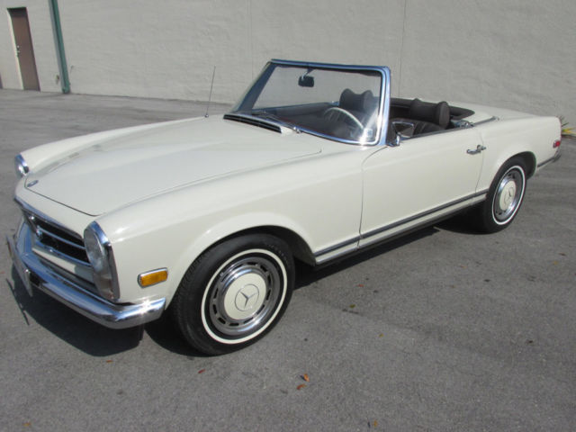 1969 White Mercedes-Benz SL-Class Convertible