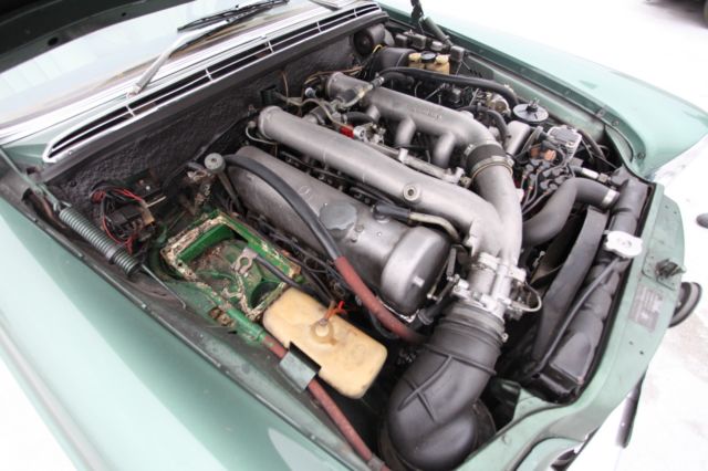 1969 Green Mercedes-Benz 300-Series Sedan