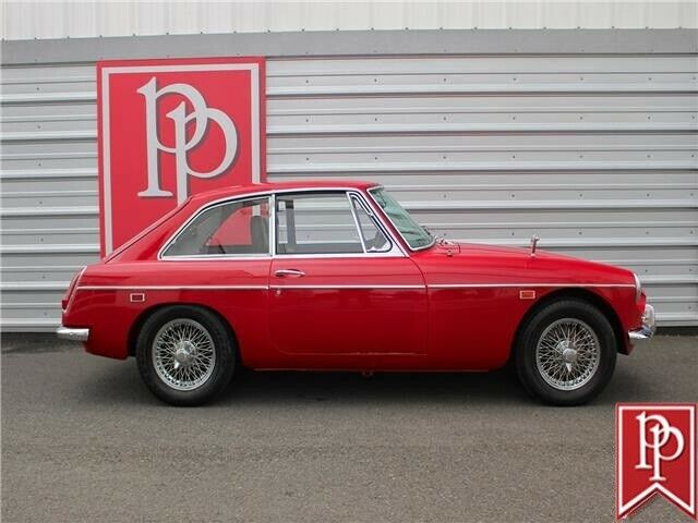 1969 Red MG MGB 2dr Car