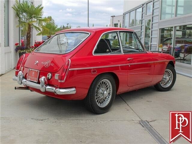 1969 Red MG MGB 2dr Car