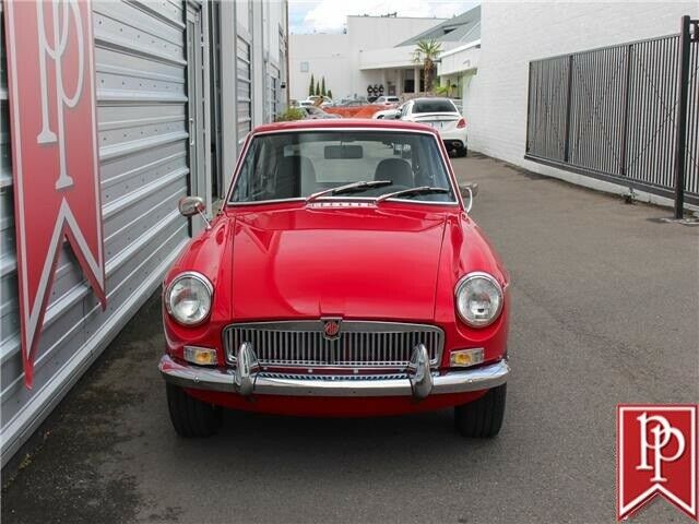 1969 Red MG MGB 2dr Car
