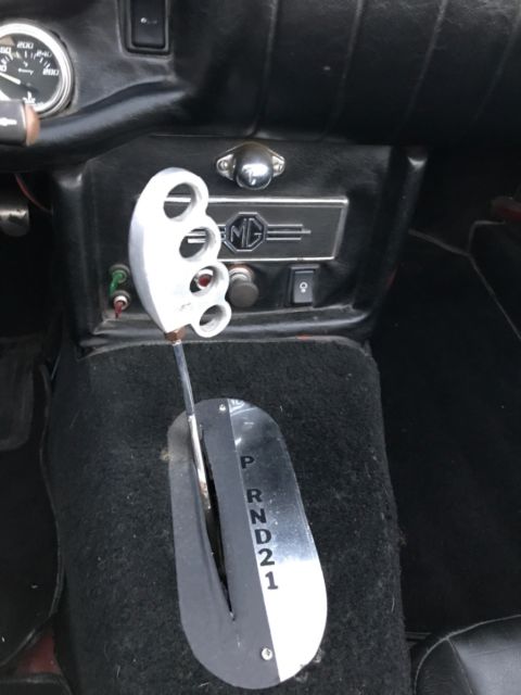 1969 Red MG MGB Convertible