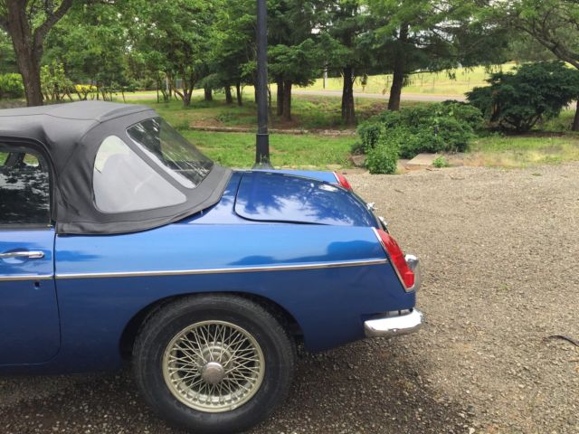 1969 Blue MG MGB U/K