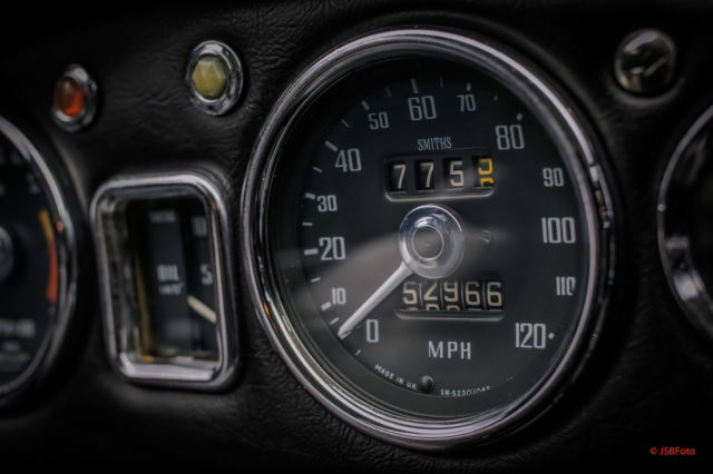 1969 Sea Foam Green MG MGB Cpoupe