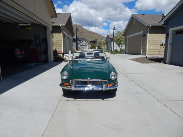1969 Green MG MGB