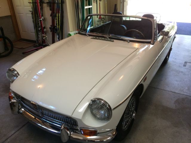 1969 Black MG MGB Convertible