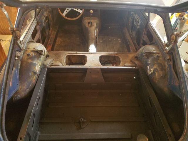 1969 Blue MG MGB Coupe