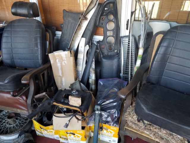 1969 Blue MG MGB Coupe