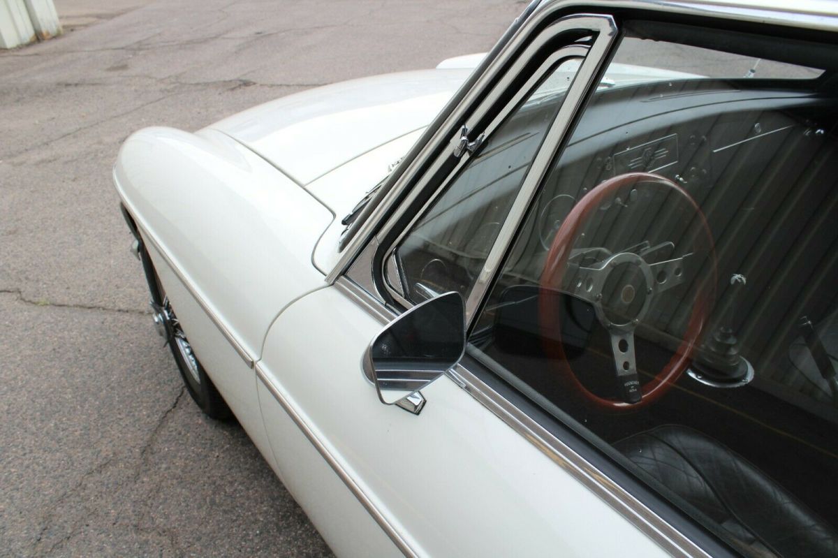 1969 White MG MGB Coupe