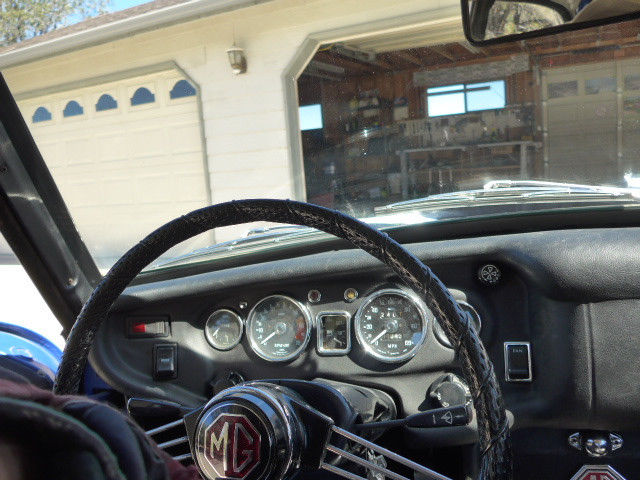 1969 Blue MG MGB Hatchback