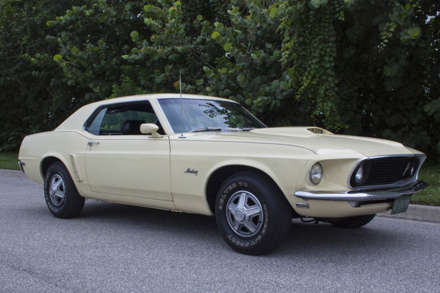 1969 Yellow Ford Mustang Coupe