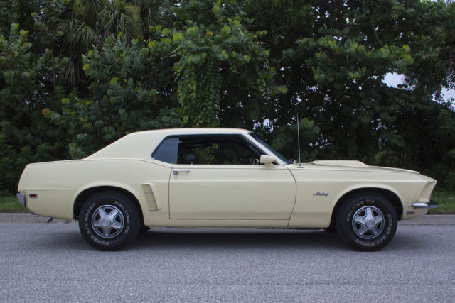 1969 Yellow Ford Mustang Coupe