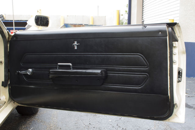 1969 Yellow Ford Mustang Coupe