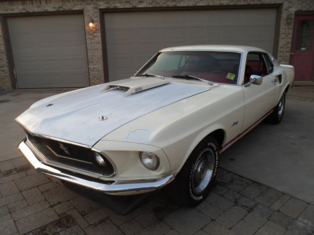 1969 White Ford Mustang Coupe