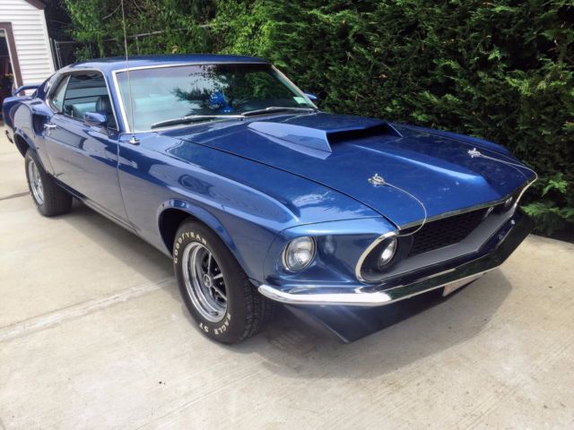 19690000 Blue Ford Mustang Fastback