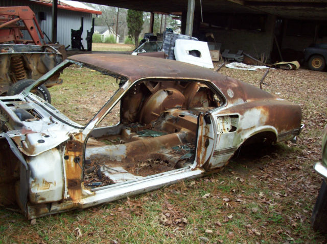 1969 Yellow Ford Mustang Fastback