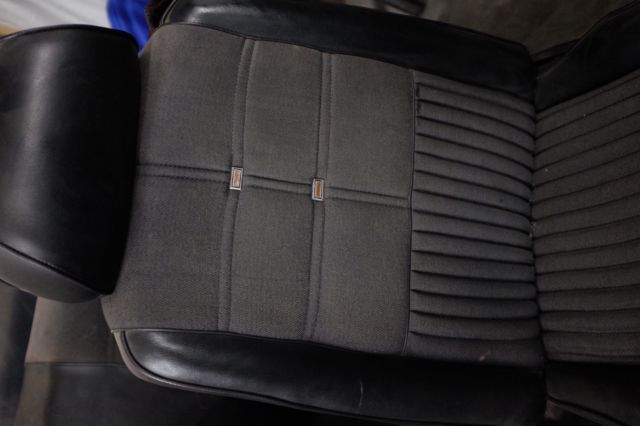 19690000 Black Ford Mustang