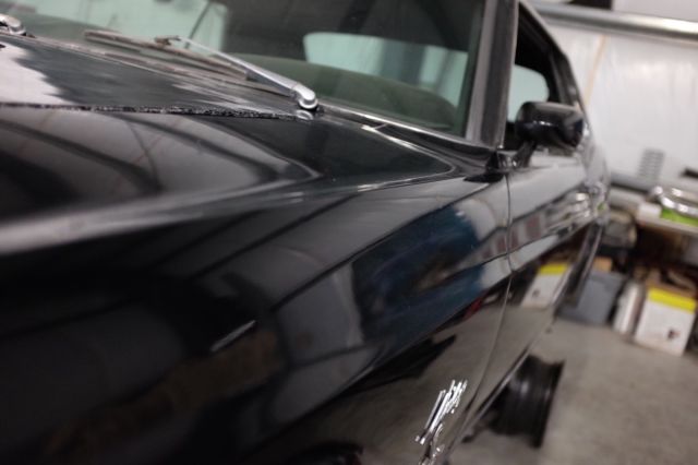 19690000 Black Ford Mustang