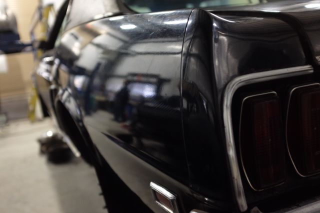 19690000 Black Ford Mustang