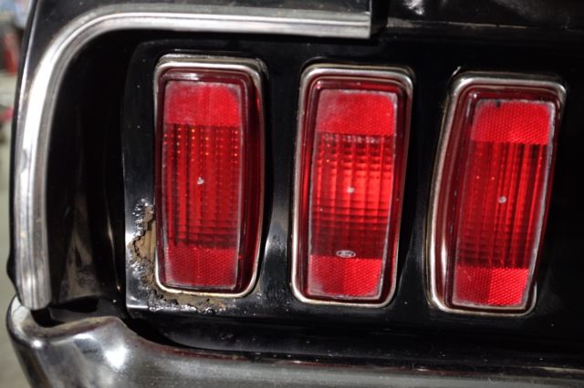 19690000 Black Ford Mustang