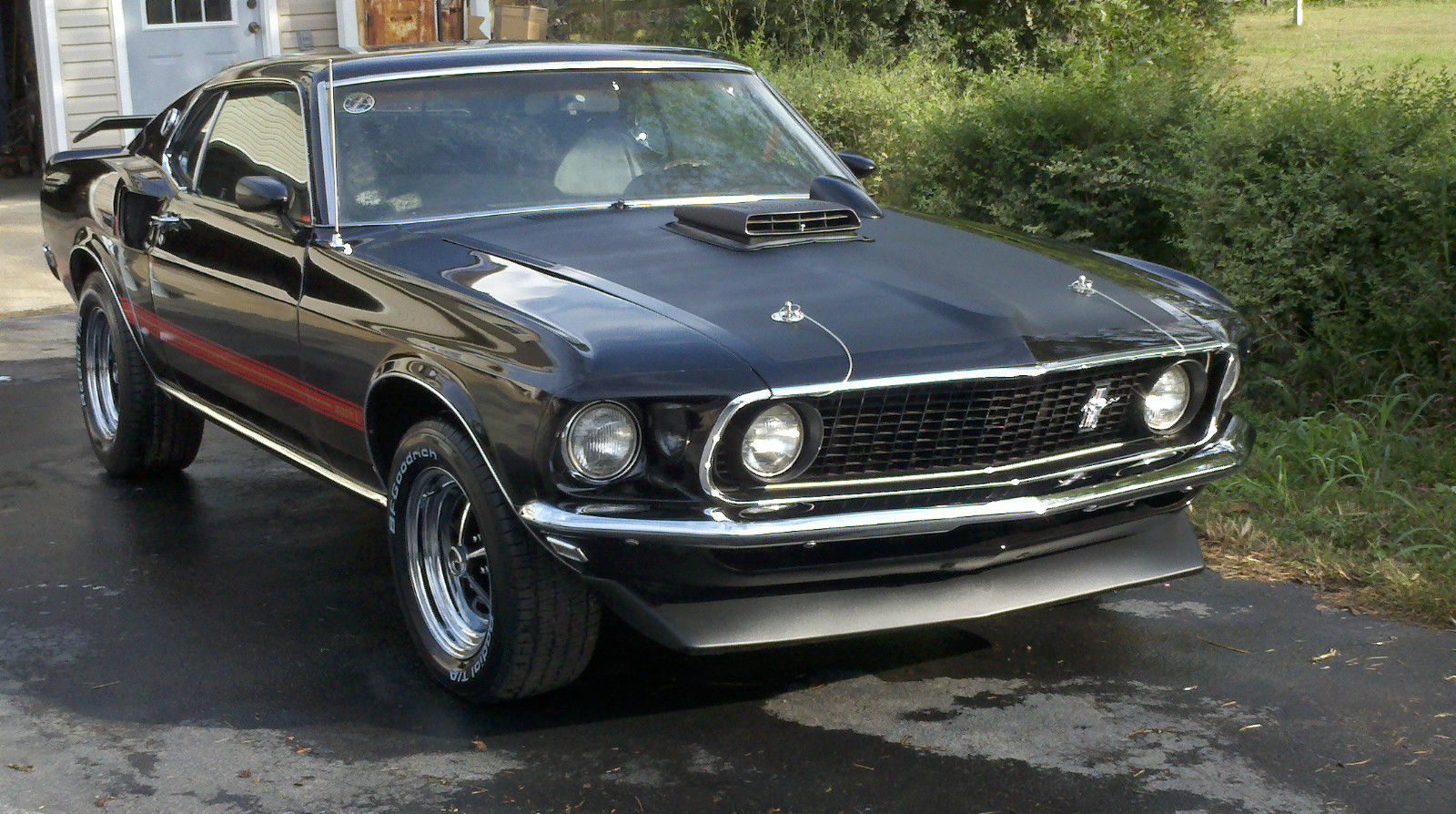 1969 Mustang Mach 1 fastback restored-Raven Black, shaker hood, and ...
