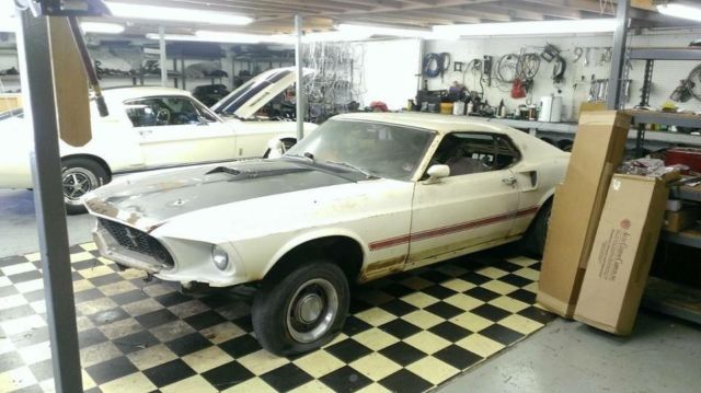 1969 White Ford Mustang Fastback