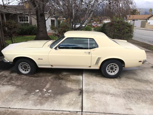 1969 Yellow Ford Mustang Coupe