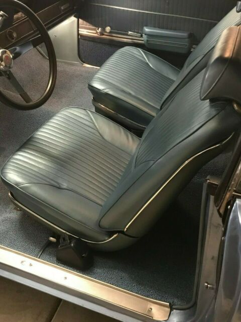 1968 Blue Oldsmobile Cutlass Coupe