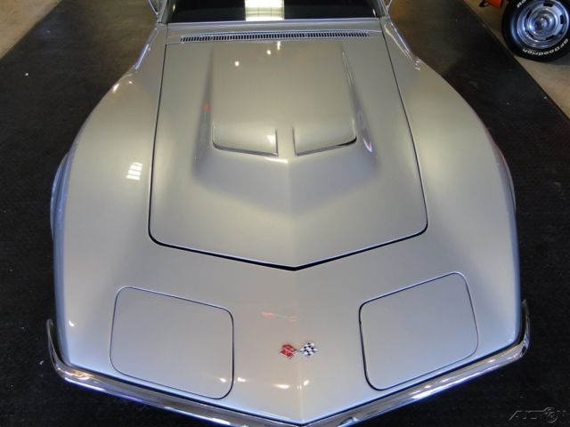 1969 Silver Chevrolet Corvette