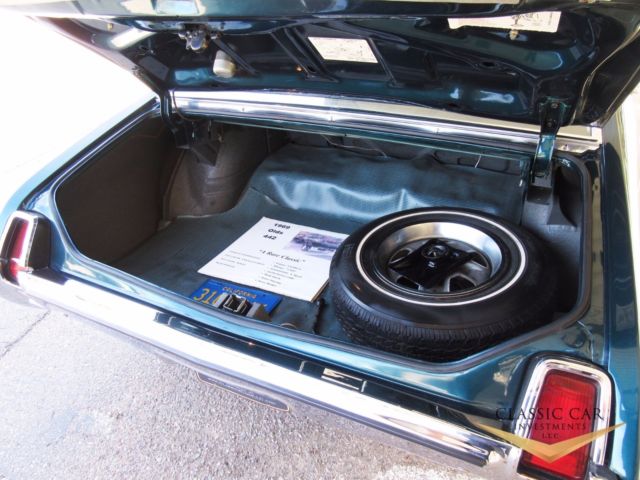 1969 Green Oldsmobile 442 Coupe