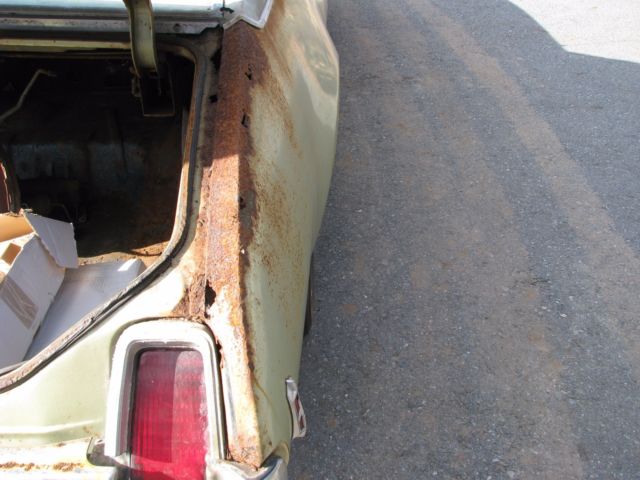 1969 Green Oldsmobile 442 Coupe