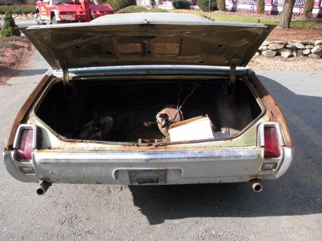 1969 Green Oldsmobile 442 Coupe