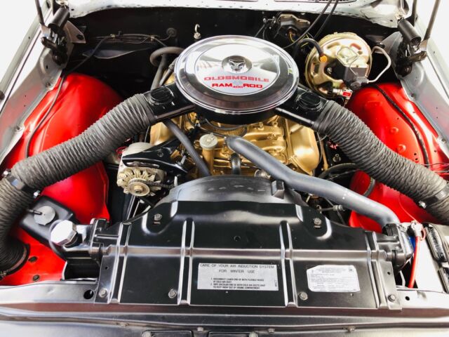 1969 Silver Oldsmobile 442 2 Door