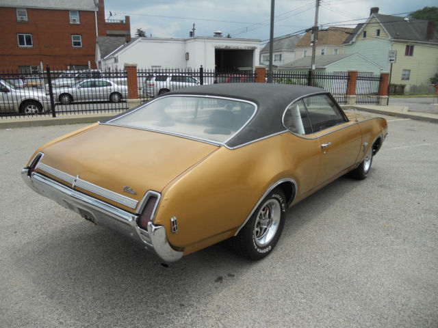 1969 Oldsmobile Cutlass