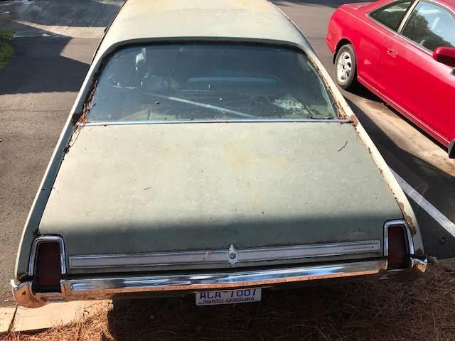 1969 Green Oldsmobile Cutlass Coupe