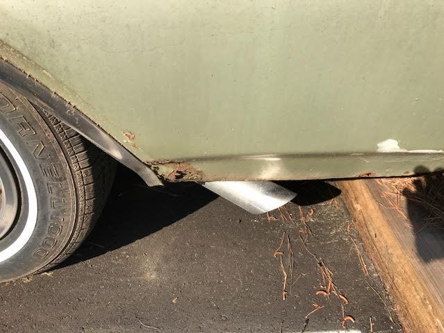 1969 Green Oldsmobile Cutlass Coupe