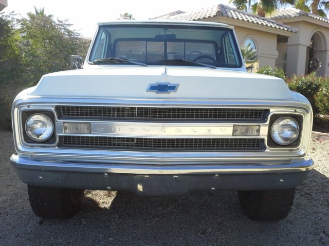 1969 white Chevrolet C/K Pickup 1500