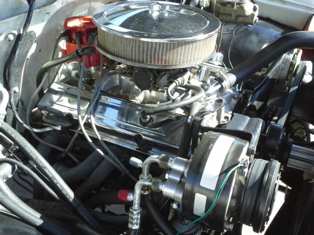 1969 white Chevrolet C/K Pickup 1500