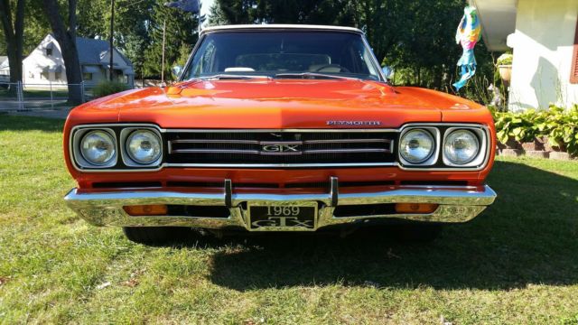 1969 PLUM CRAZY PURPLE Plymouth GTX Coupe