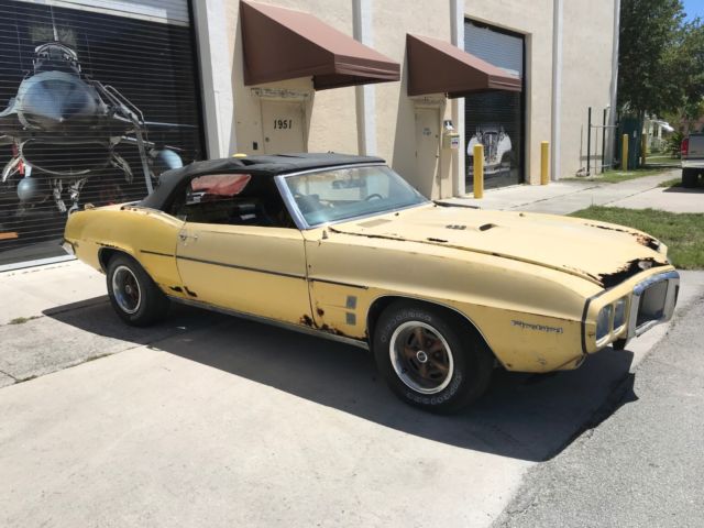 1969 Goldenrod Yellow Pontiac Firebird Convertible