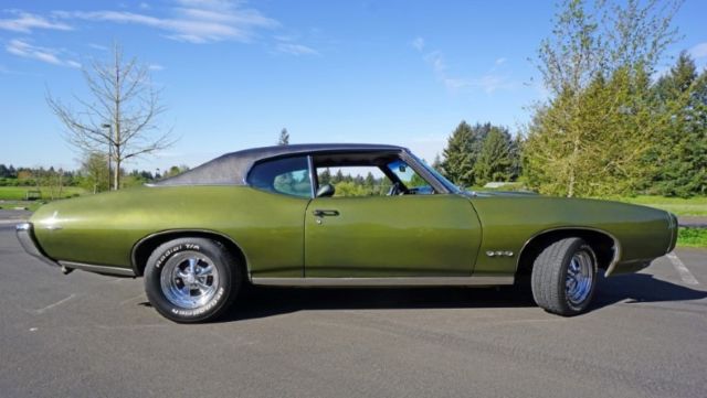 1969 Green Pontiac GTO Coupe