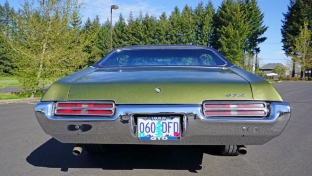 1969 Green Pontiac GTO Coupe