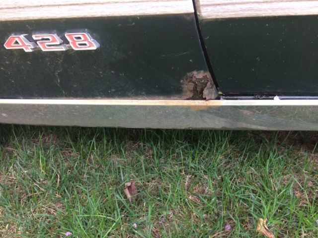 1969 Woody (Fake) and Dark green Pontiac Safari Wagon