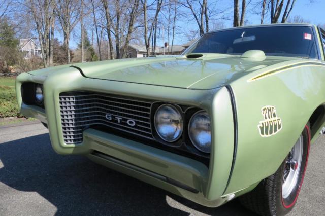1969 Green Pontiac Tempest Coupe