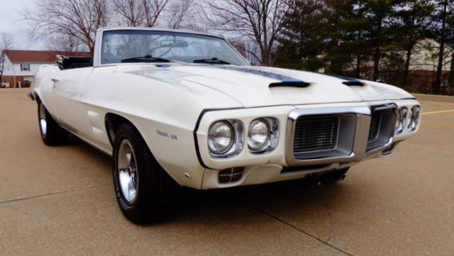 1969 White Pontiac Trans Am CONVERTIBLE